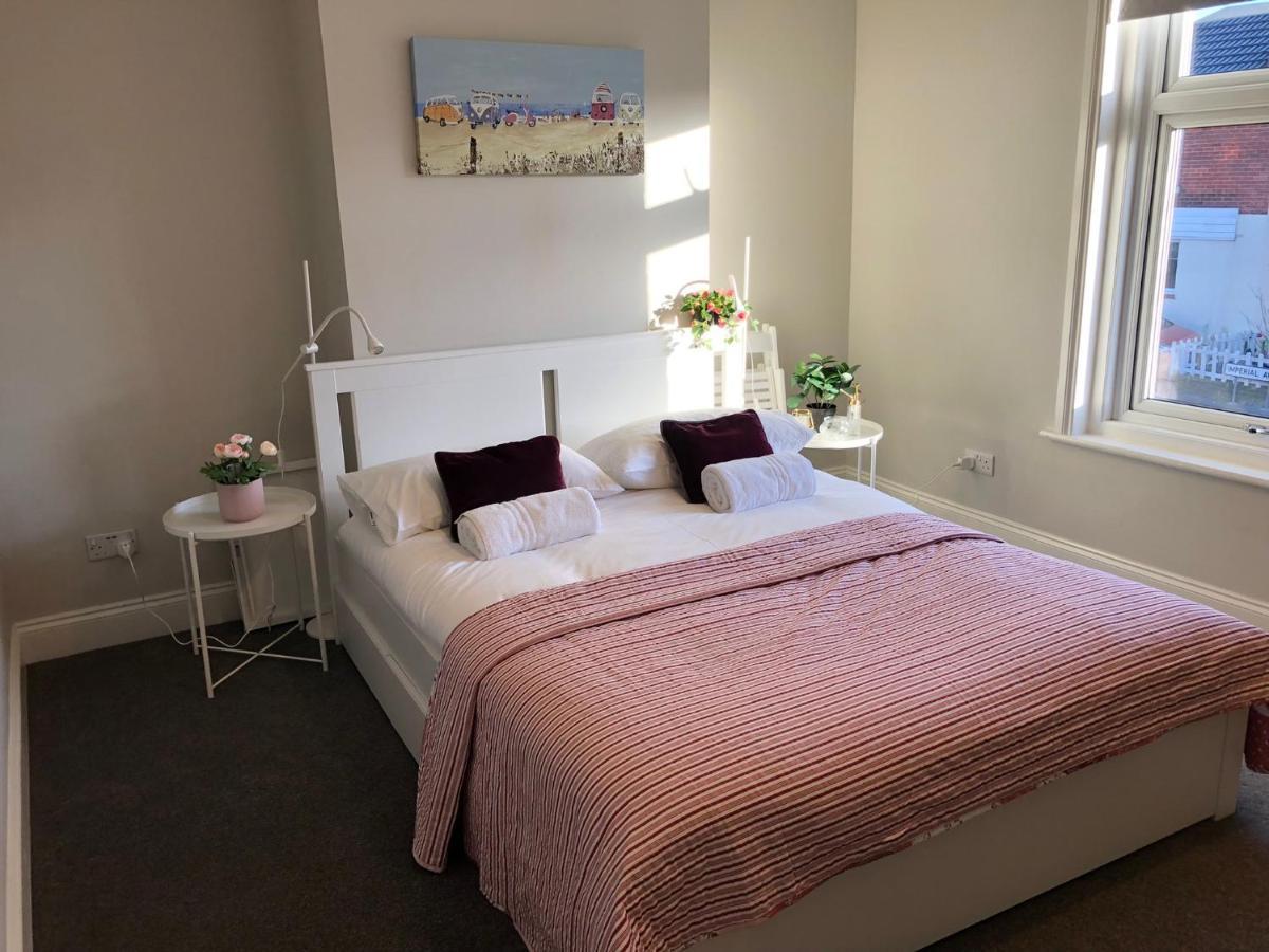 Three Bedroom City Home With Garden Southampton Bagian luar foto